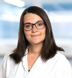 Dr. med. Ioana Lese