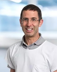 Associate Prof. Dr. Yok-Ai Que