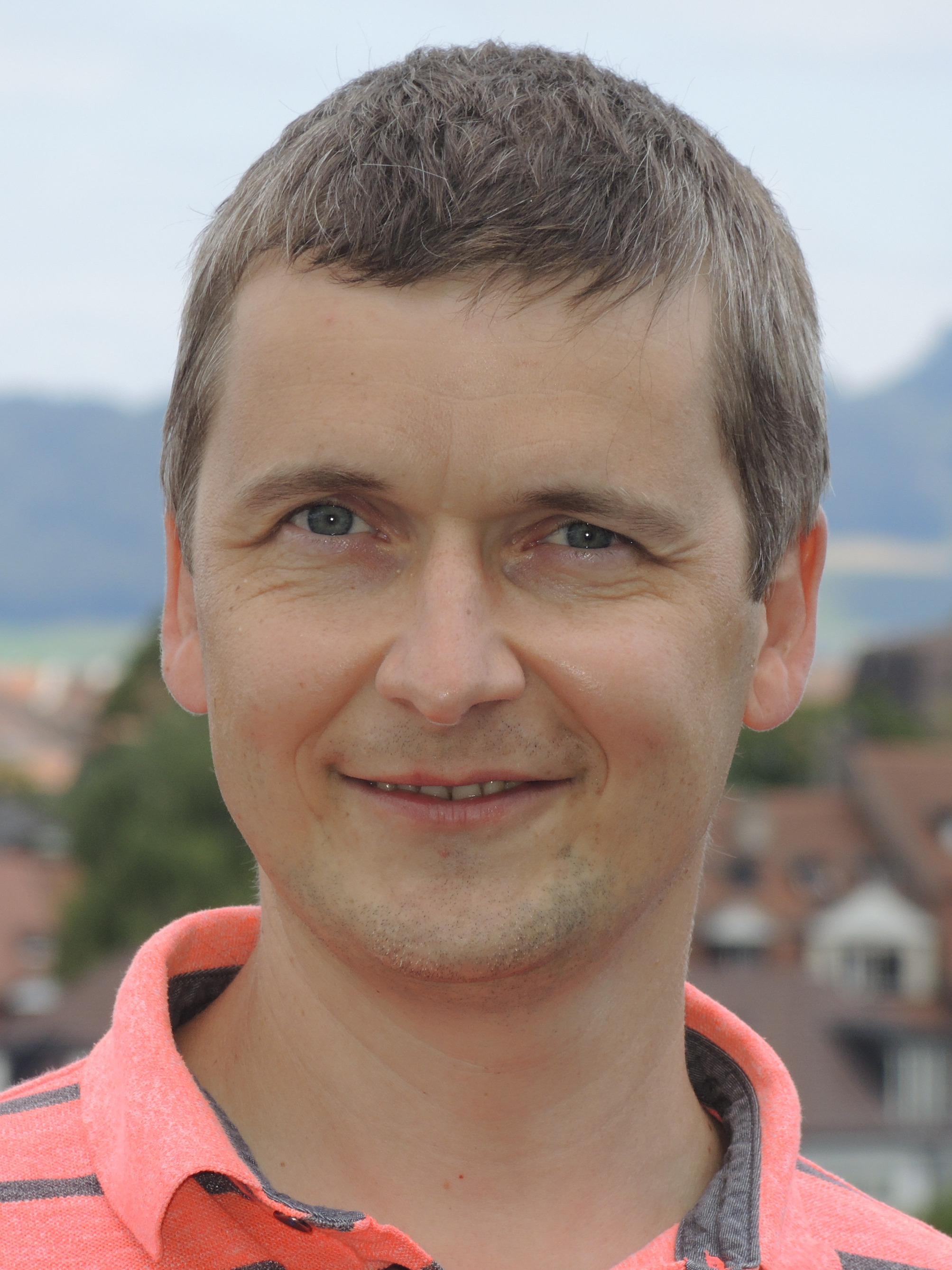 Prof. Dr. Matúš Medo