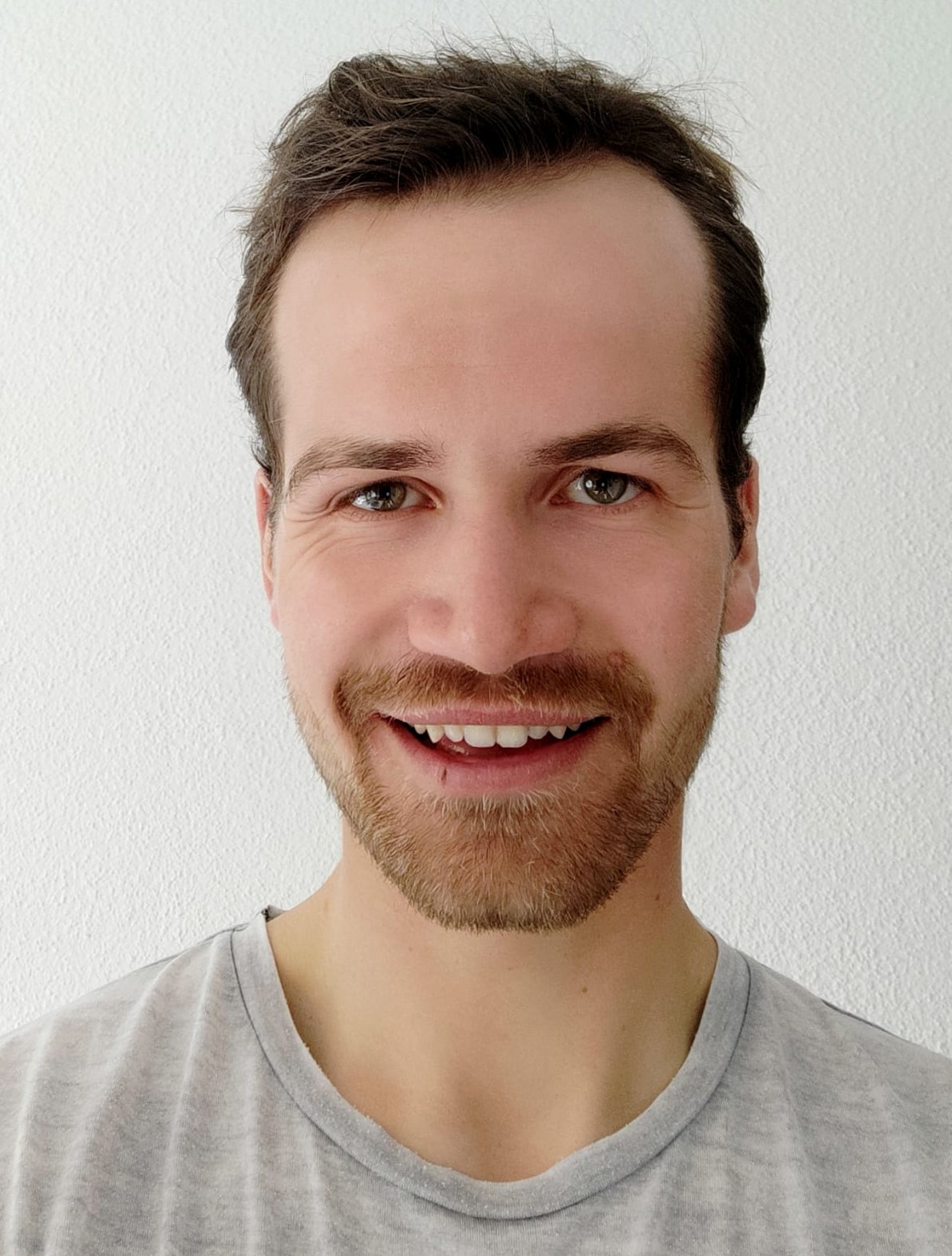  Jan Hölzl, MD