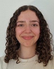  Liza Egger